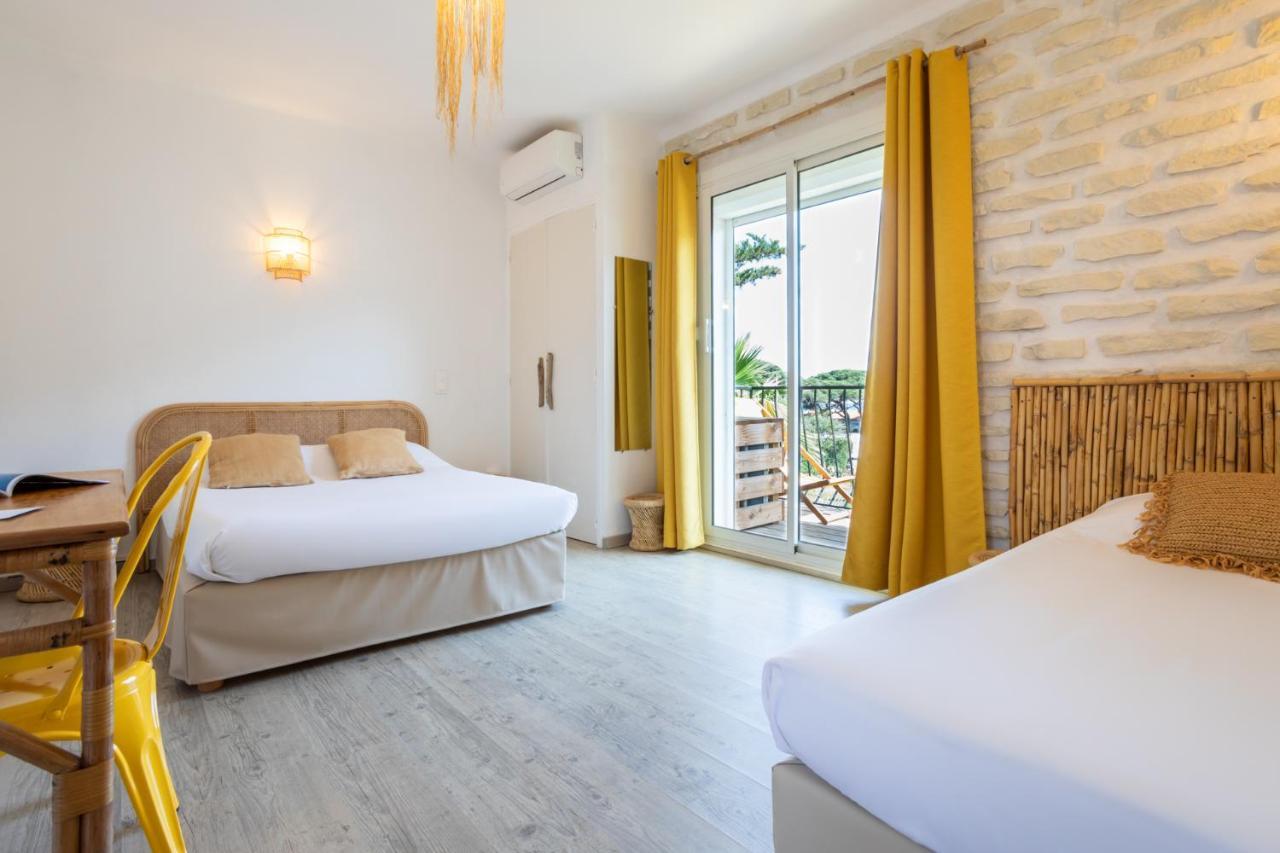 Hotel Almanarre Plage - Hotel Eco-Responsable Face A La Mer Hyères Exteriör bild