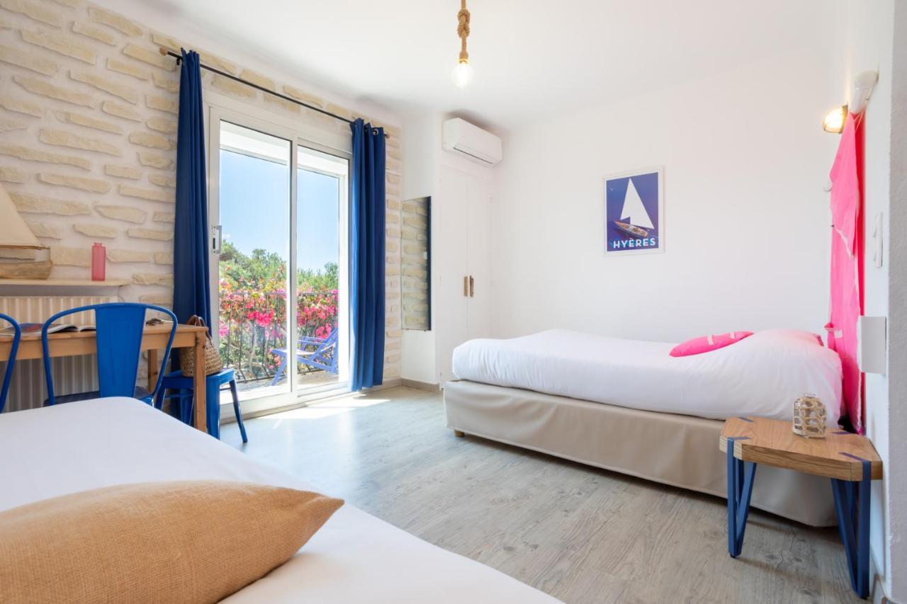 Hotel Almanarre Plage - Hotel Eco-Responsable Face A La Mer Hyères Exteriör bild